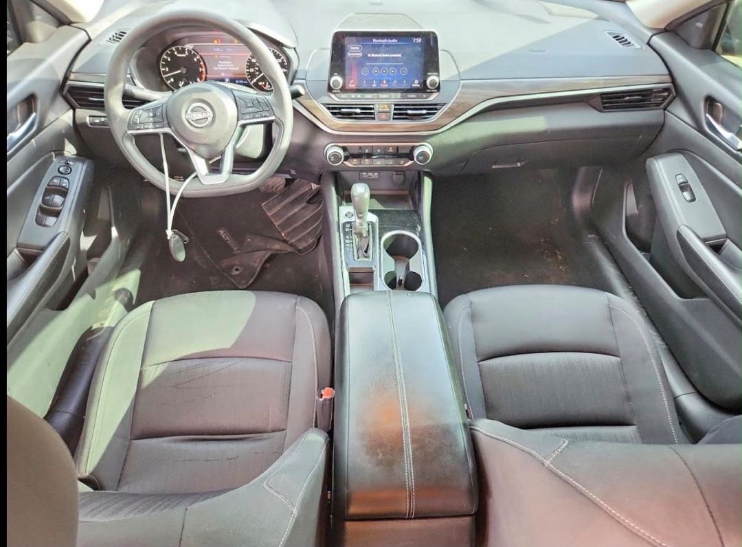 Car Image 2024 NISSAN ALTIMA