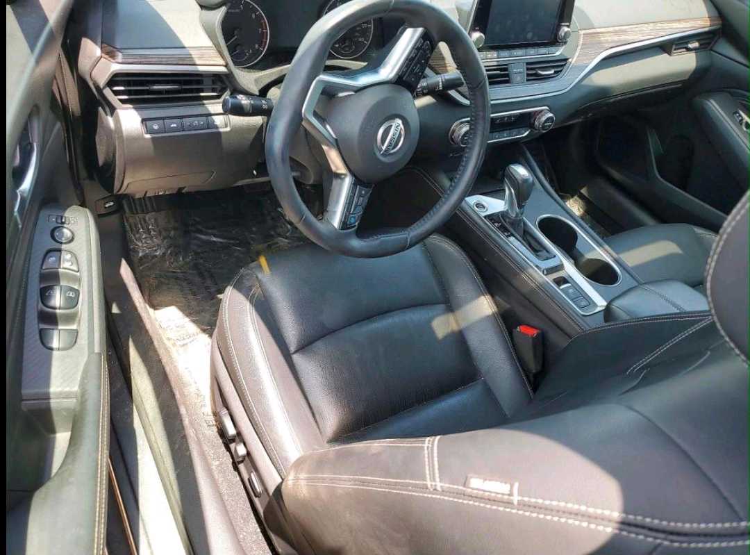 Car Image 2019 NISSAN ALTIMA