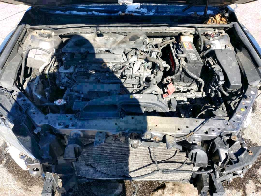 Car Image 2018 TOYOTA CAMRY