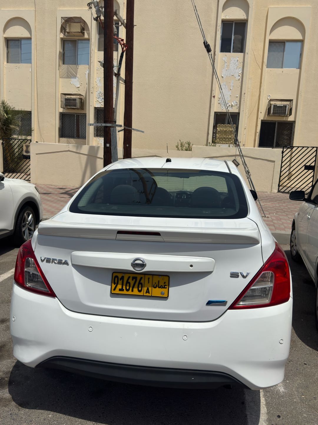 Car Image 2015 NISSAN VERSA SV