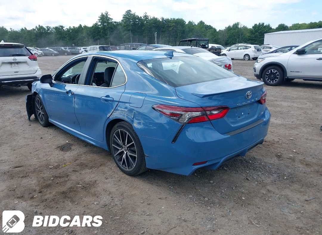 Car Image 2024 TOYOTA CAMRY
