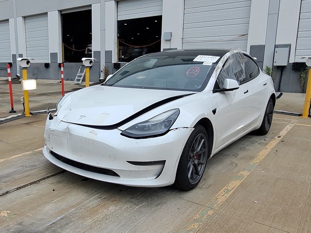 Car Image 2021 TESLA Model 3