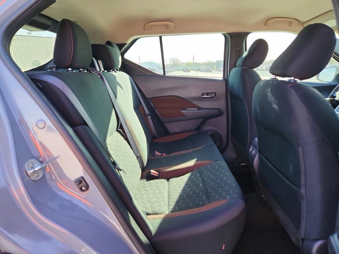 Car Image 2024 NISSAN KICKS