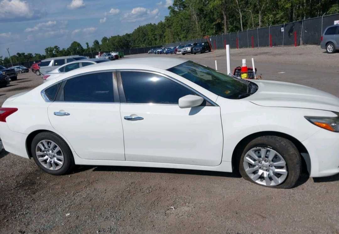 Car Image 2018 NISSAN ALTIMA