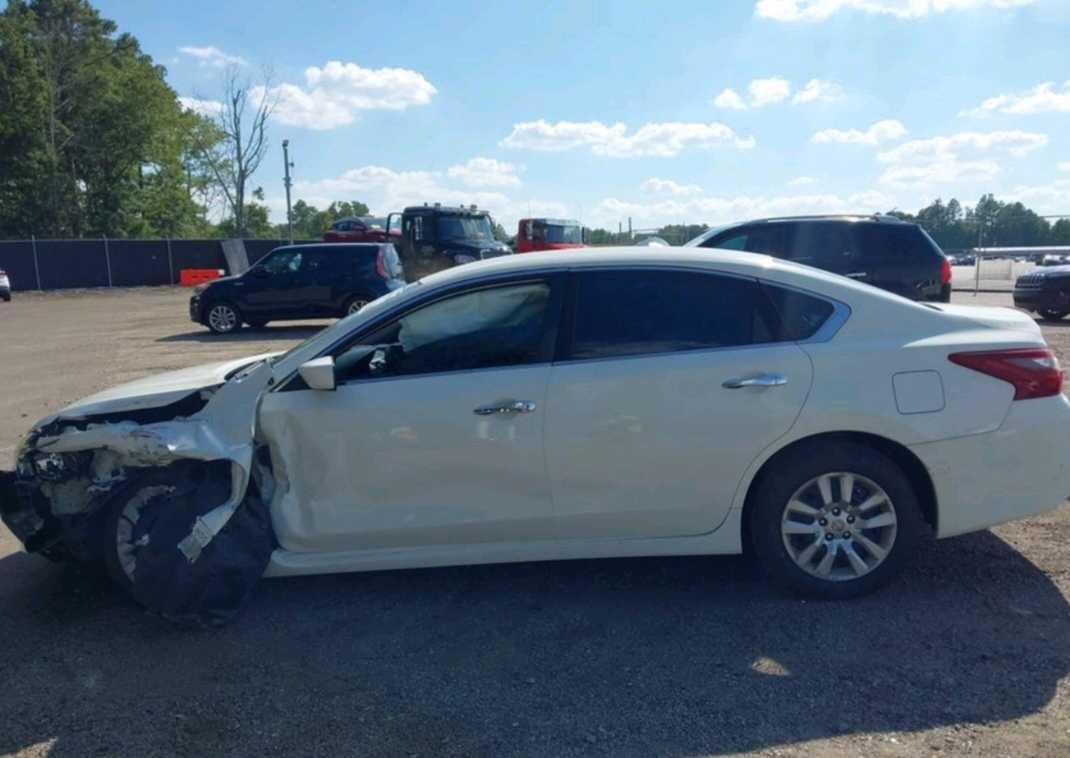 Car Image 2018 NISSAN ALTIMA
