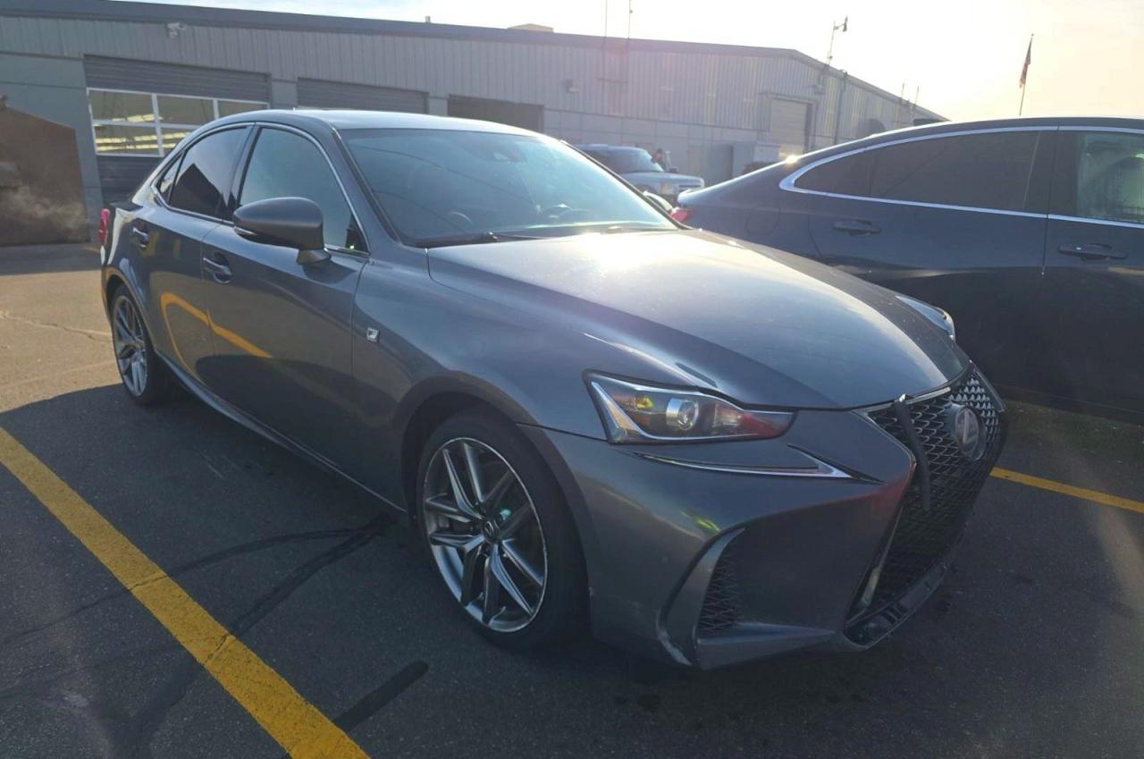 Car Image 2019 LEXUS IS