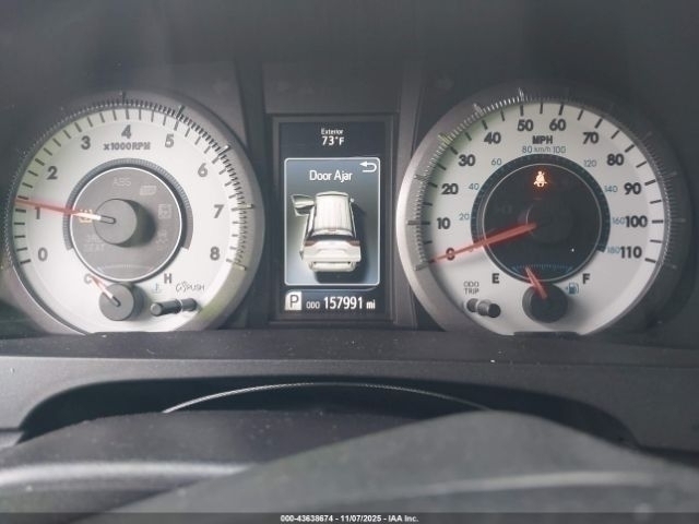 Car Image 2019 TOYOTA SIENNA