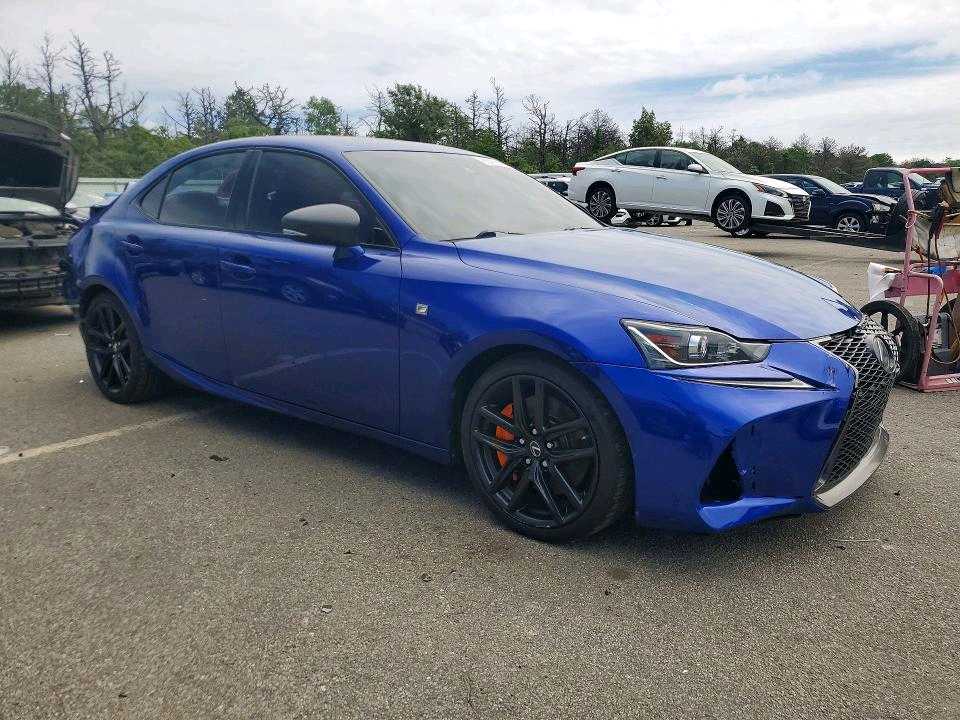 Car Image 2018 LEXUS IS