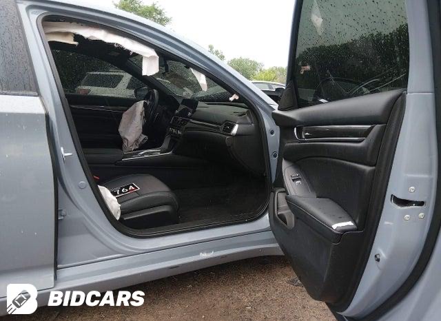Car Image 2022 HONDA ACCORD