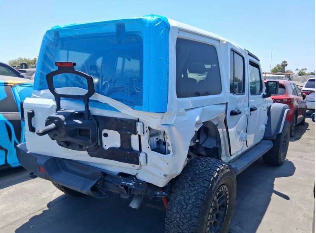 Car Image 2022 JEEP WRANGLER