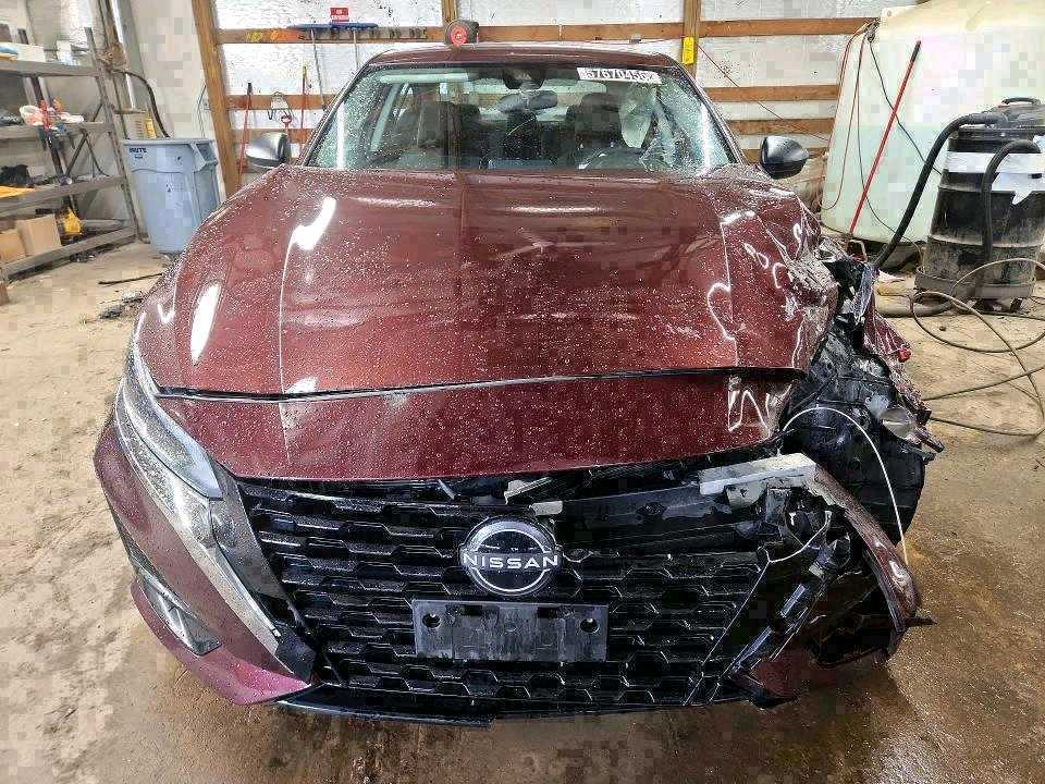 Car Image 2025 NISSAN ALTIMA