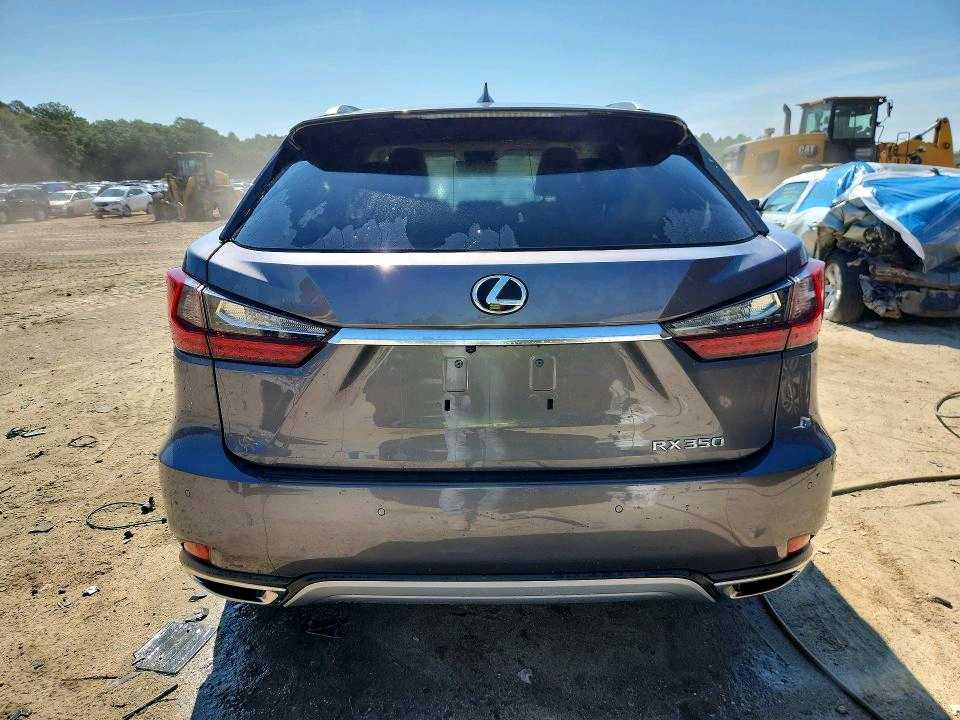 Car Image 2022 LEXUS RX