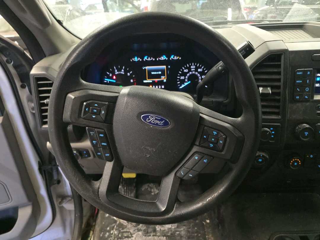 Car Image 2019 FORD F-150