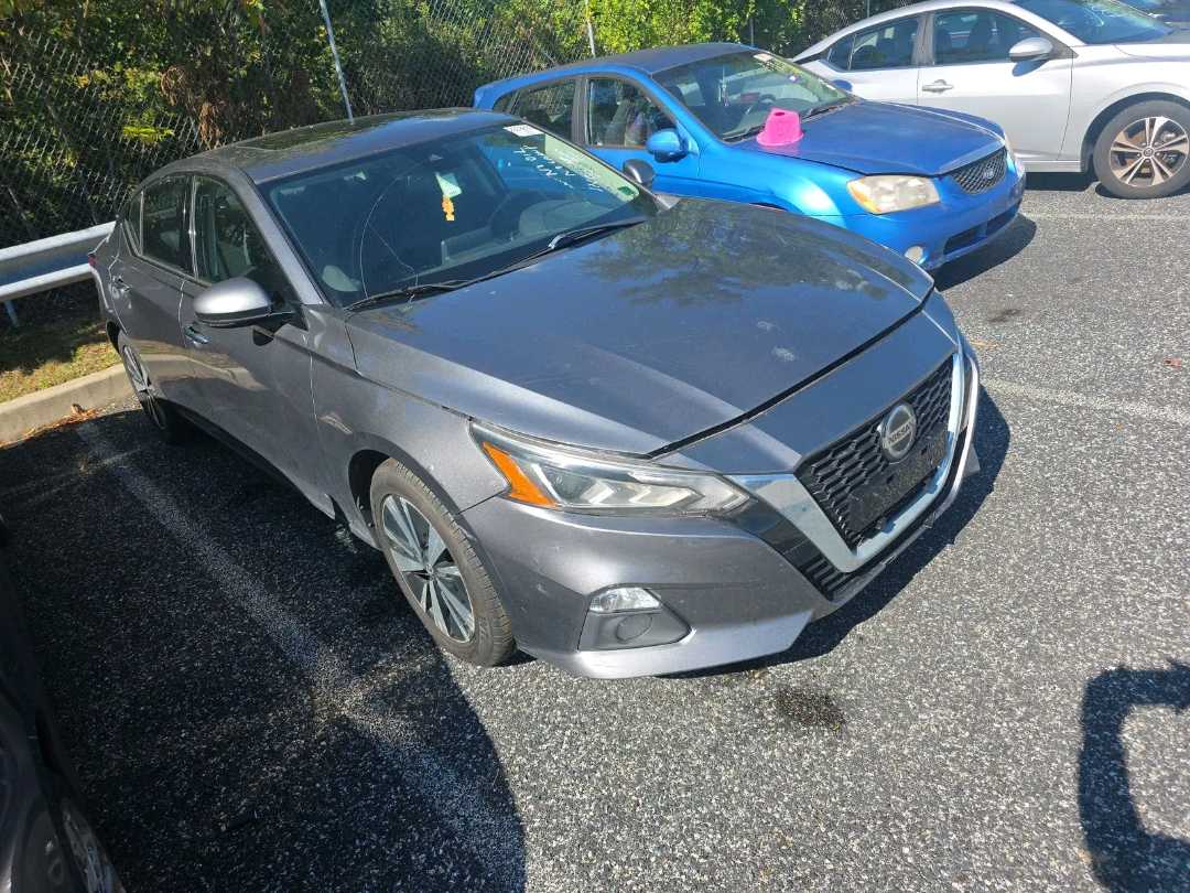 Car Image 2019 NISSAN ALTIMA