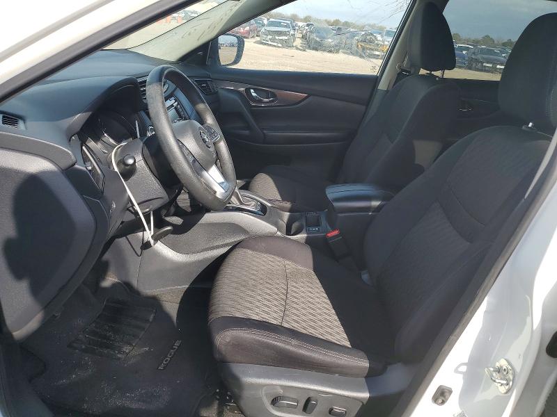 Car Image 2019 NISSAN ROGUE
