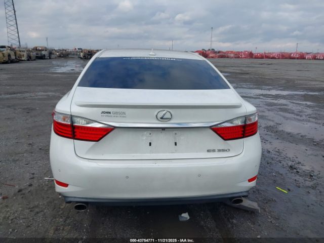 Car Image 2013 LEXUS ES