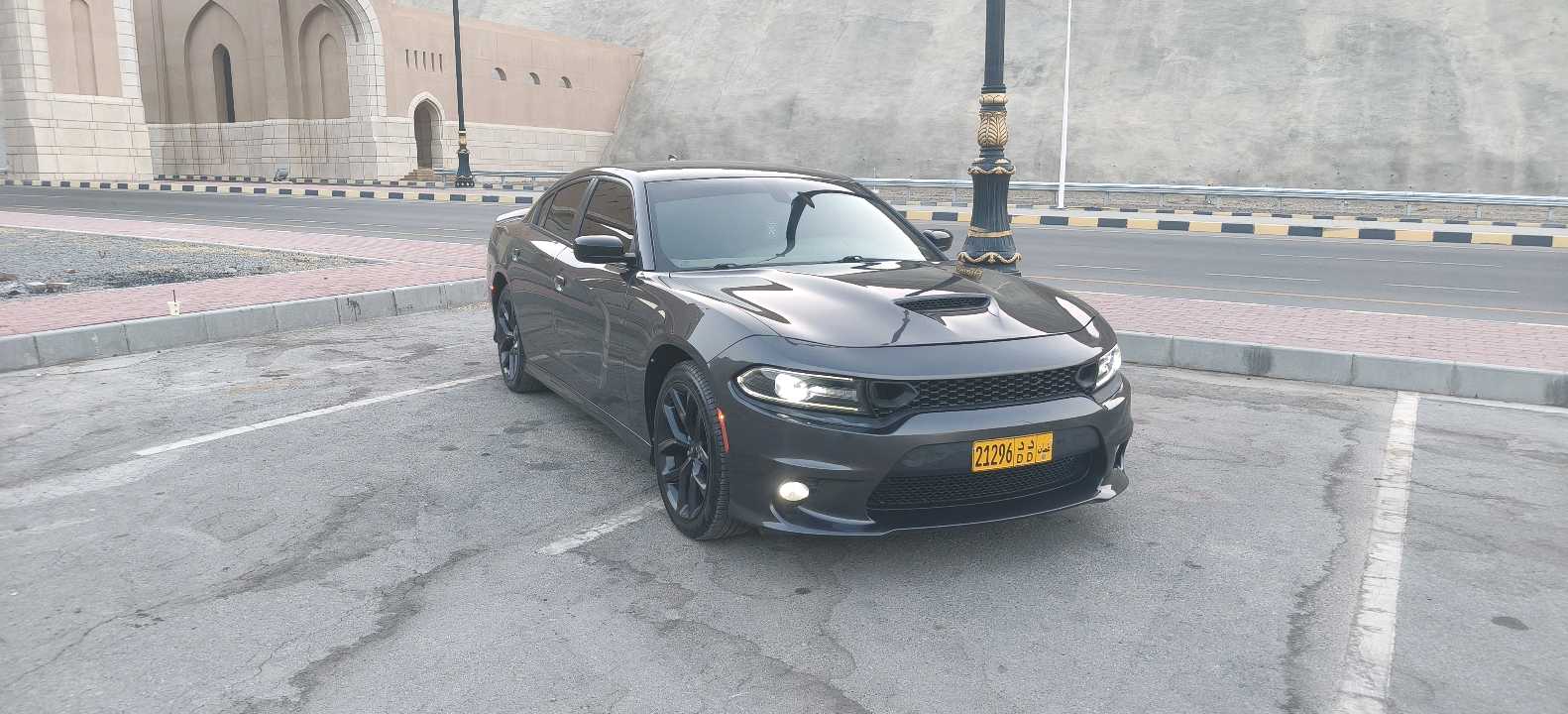 Car Image 2019 DODGE CHARGER GT