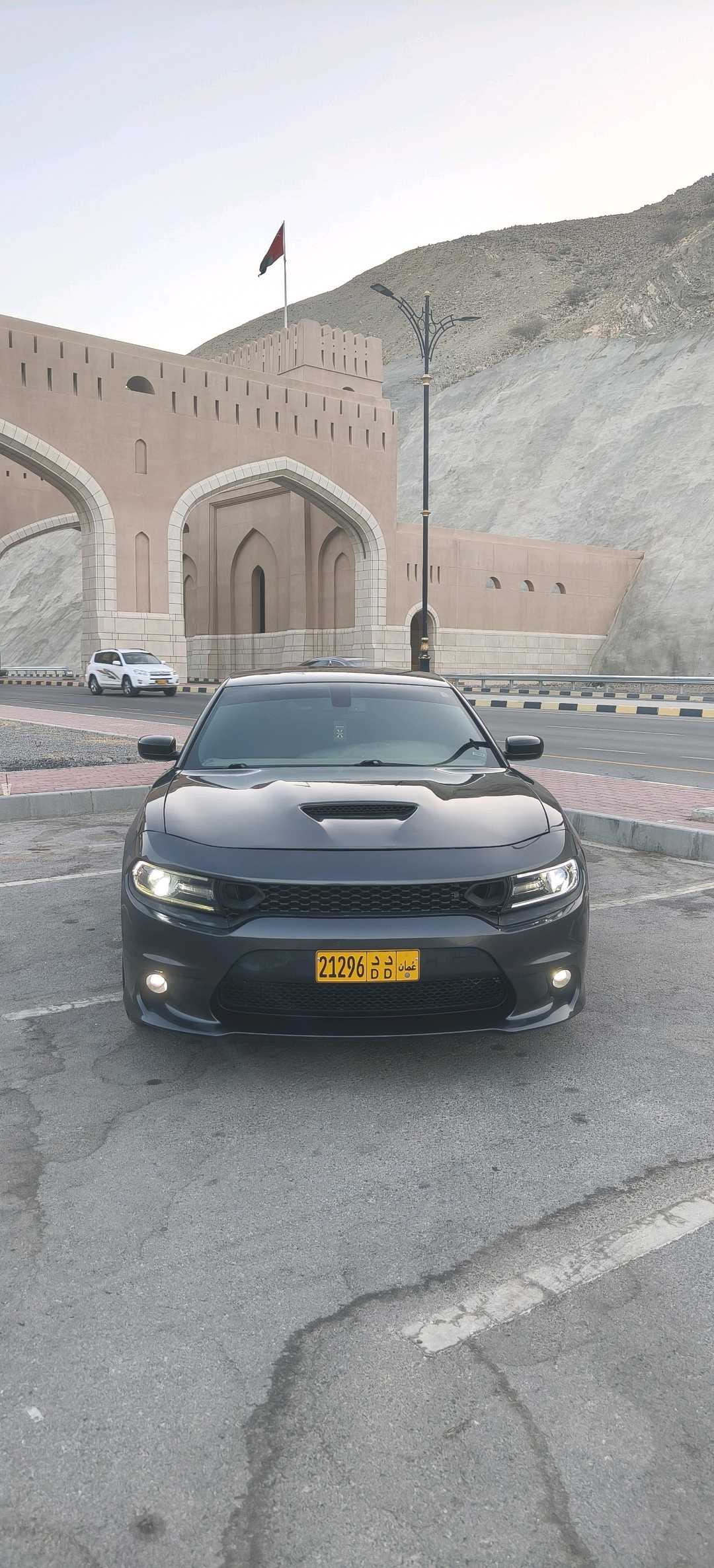 Car Image 2019 DODGE CHARGER GT