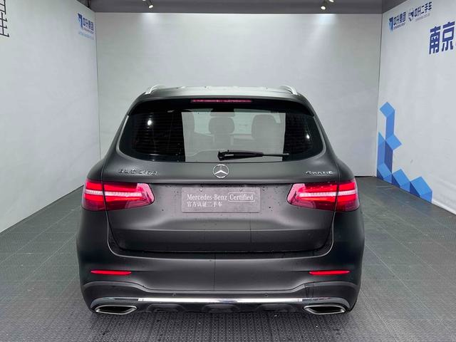 Car Image 2018 MERCEDES GLC CLASS