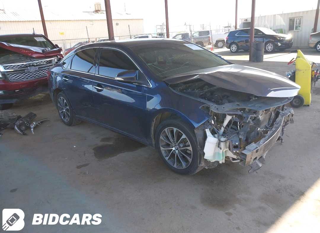 Car Image 2018 TOYOTA AVALON