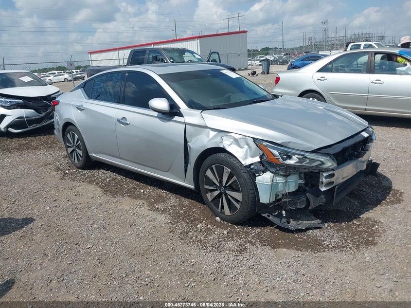 Car Image 2019 NISSAN ALTIMA