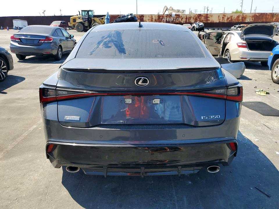 Car Image 2021 LEXUS IS