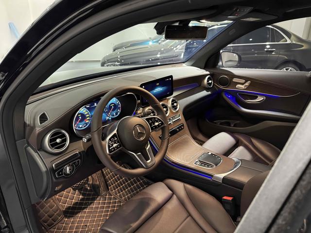 Car Image 2022 MERCEDES GLC CLASS