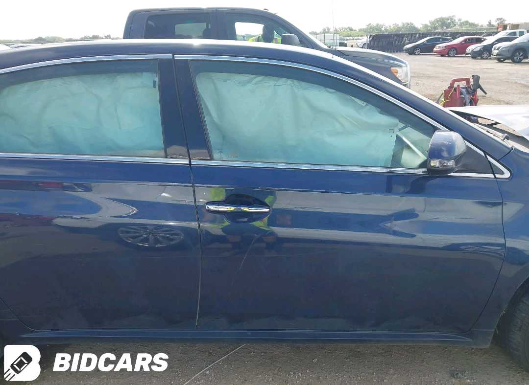 Car Image 2018 TOYOTA AVALON