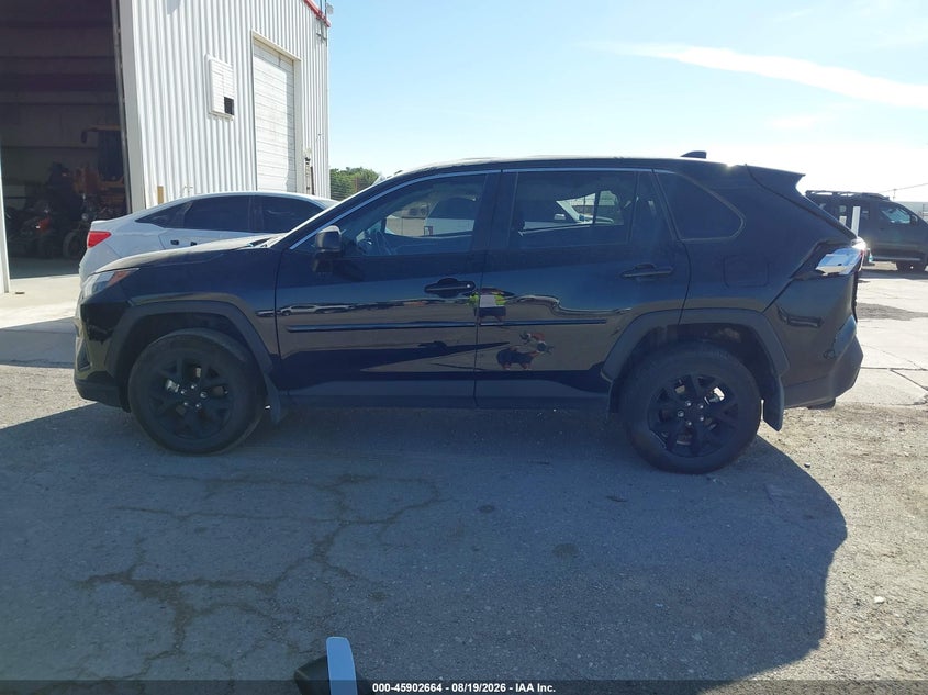 Car Image 2025 TOYOTA RAV4