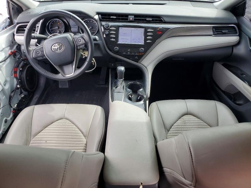 Car Image 2019 TOYOTA CAMRY