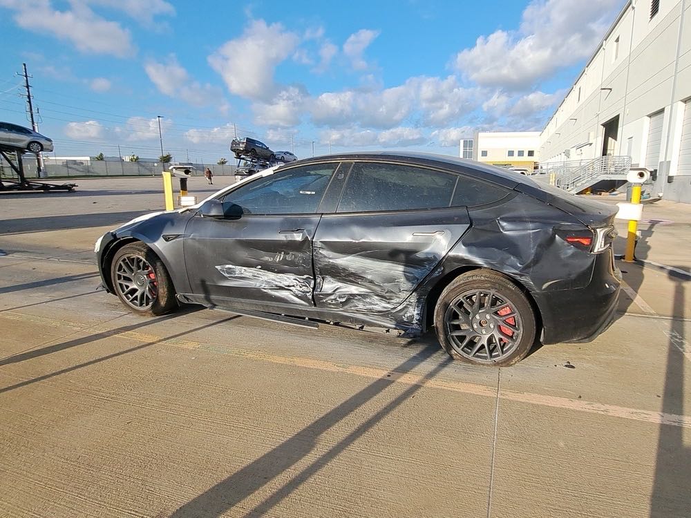 Car Image 2025 TESLA Model 3