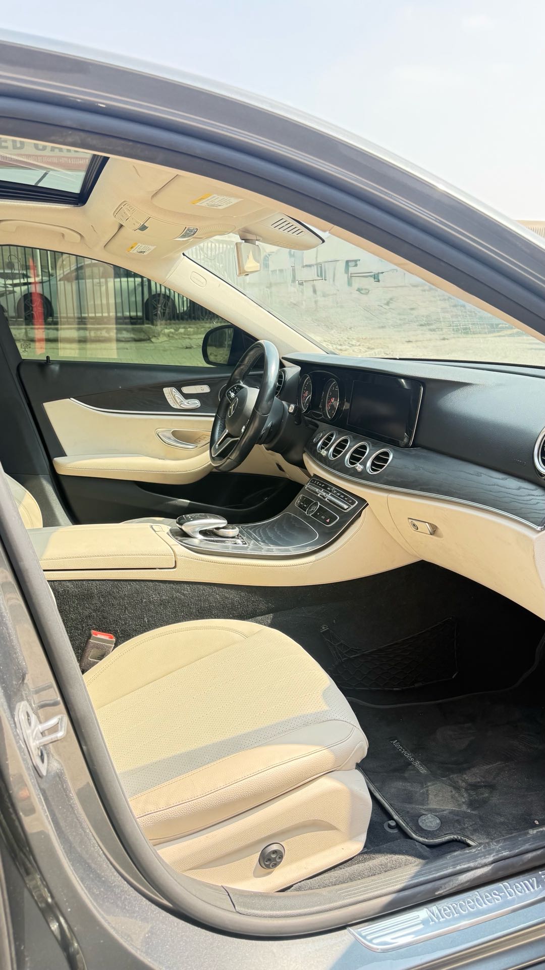 Car Image 2020 MERCEDES E Class