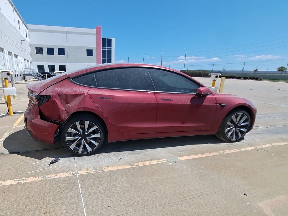 Car Image 2025 TESLA Model 3