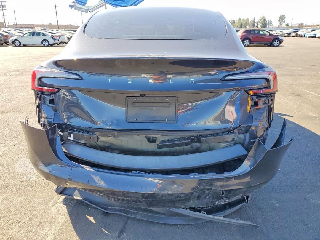Car Image 2025 TESLA Model 3