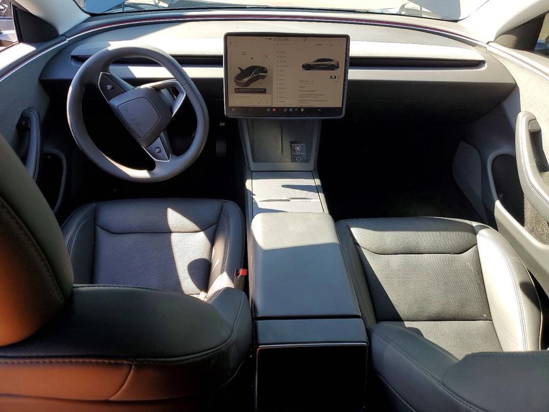 Car Image 2025 TESLA Model 3