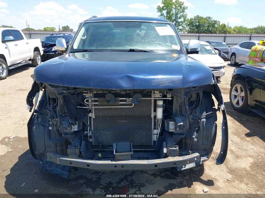Car Image 2020 NISSAN ARMADA