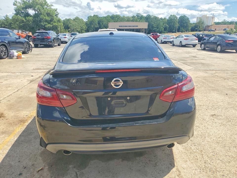 Car Image 2018 NISSAN ALTIMA