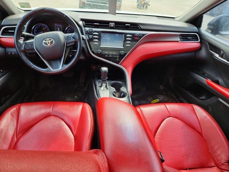 Car Image 2018 TOYOTA CAMRY