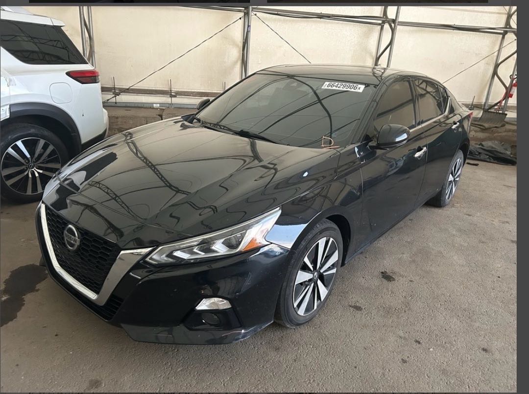 Car Image 2019 NISSAN ALTIMA