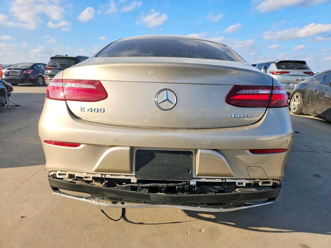 Car Image 2018 MERCEDES E Class