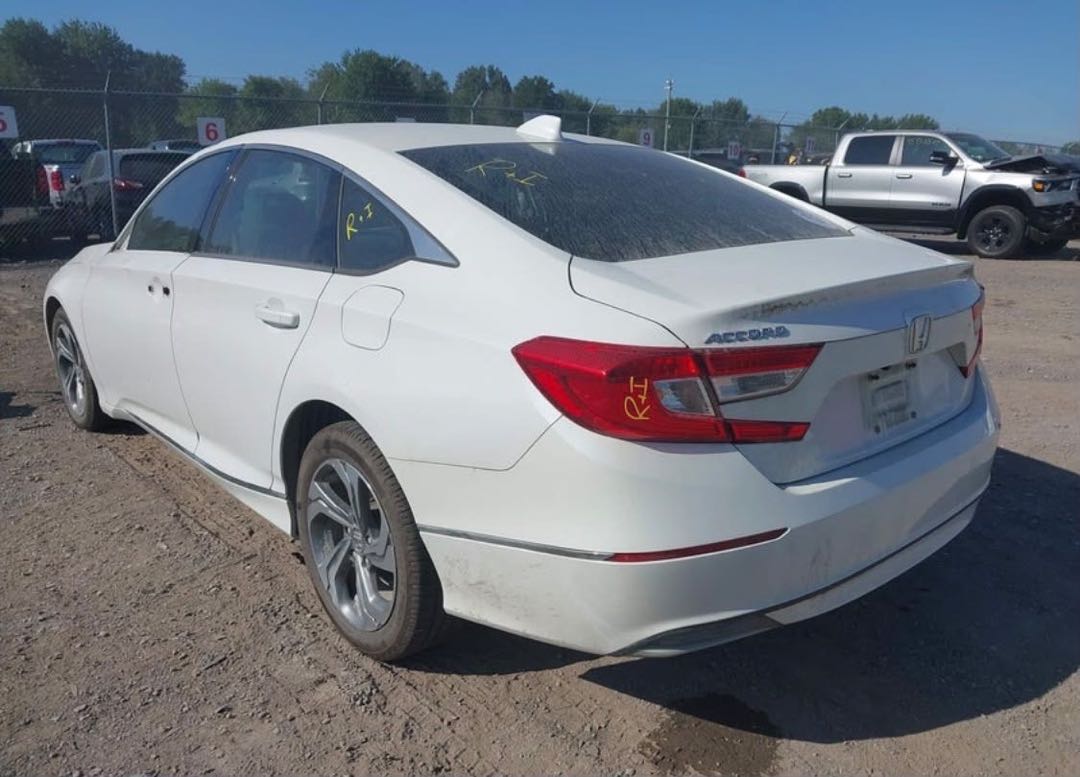 Car Image 2018 HONDA ACCORD