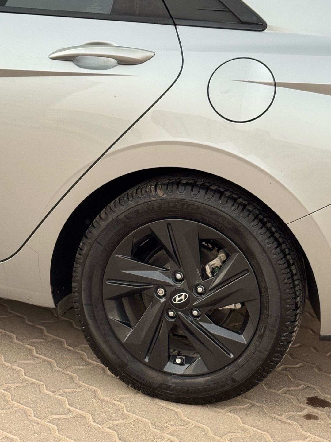 HYUNDAI ELANTRA 2022
