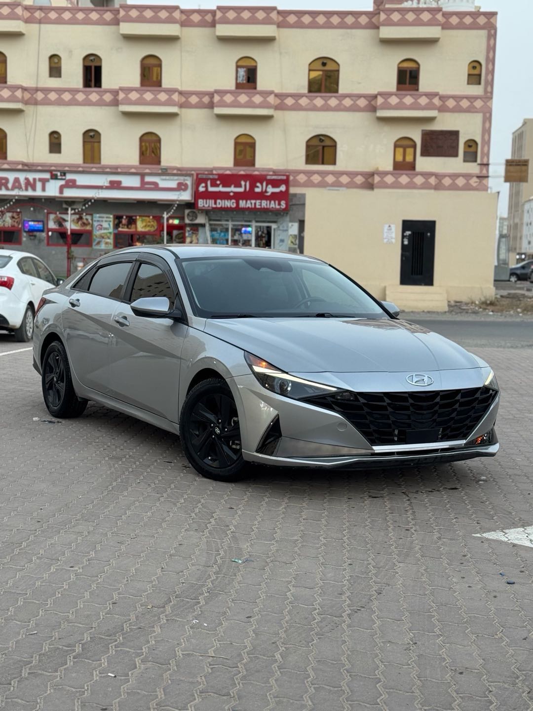 HYUNDAI ELANTRA 2022