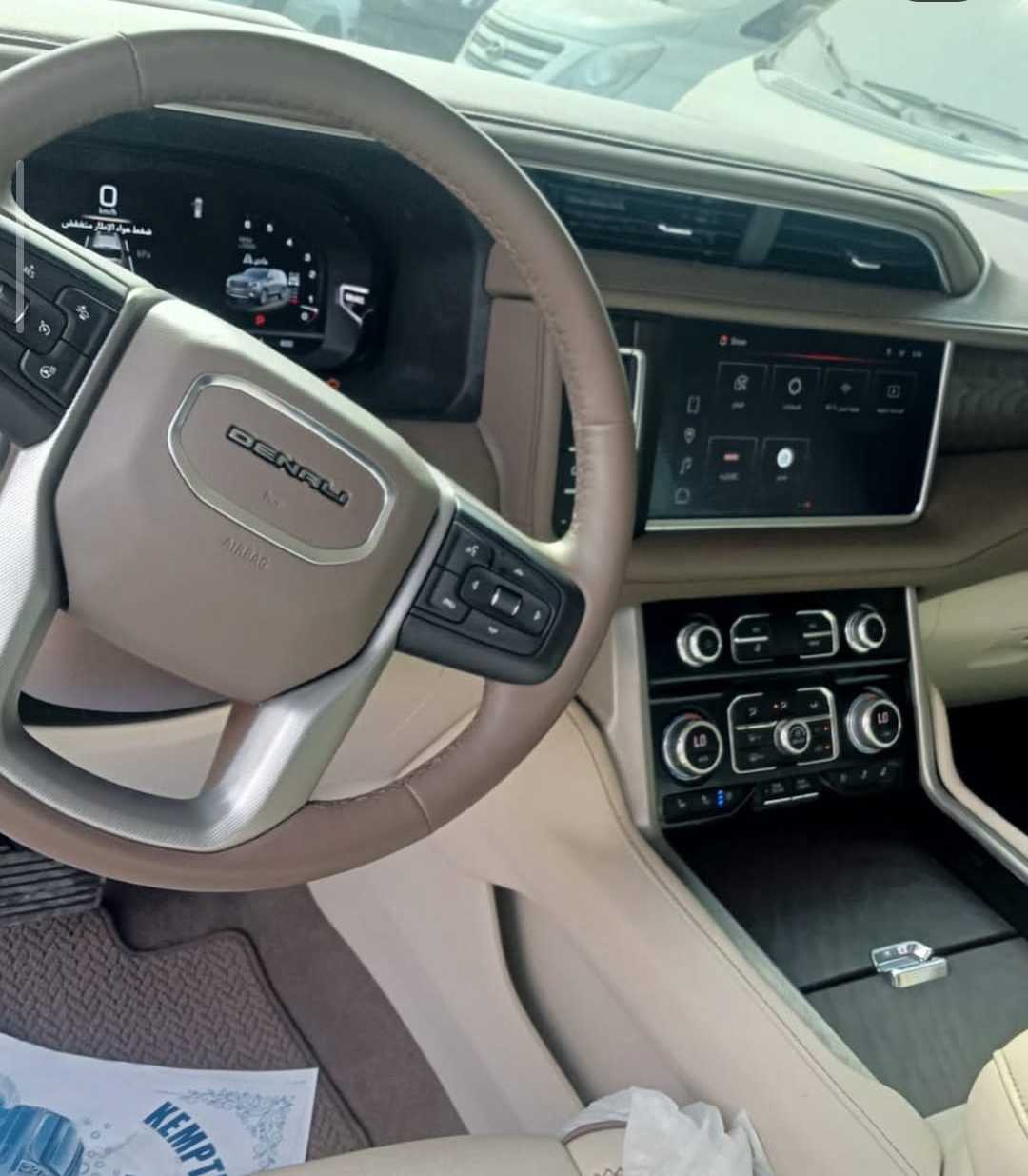 Car Image 2024 GMC YUKON