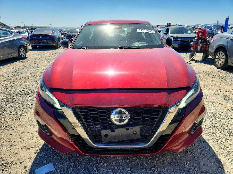 Car Image 2021 NISSAN ALTIMA