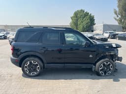 Car Image 2021 FORD BRONCO