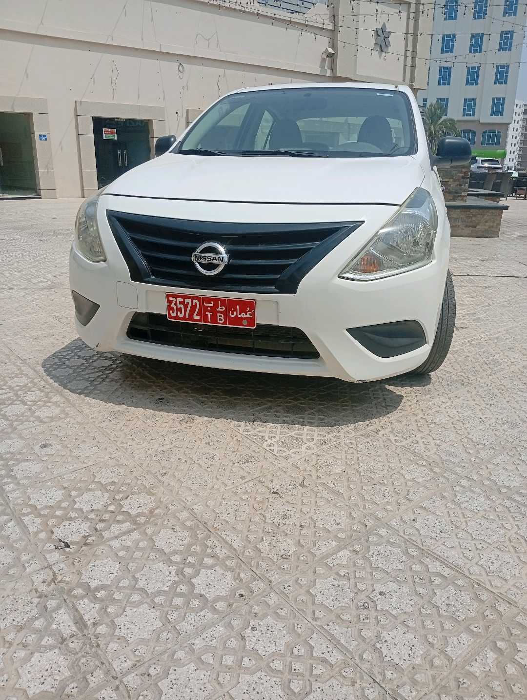 نيسان صني 2017