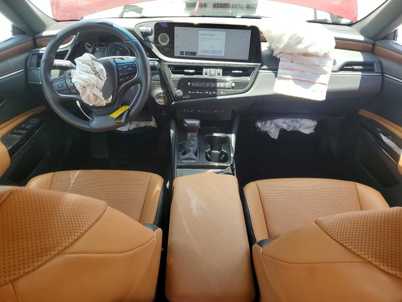 Car Image 2024 LEXUS ES