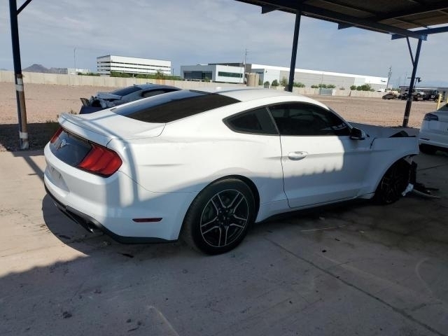 Car Image 2020 FORD MUSTANG
