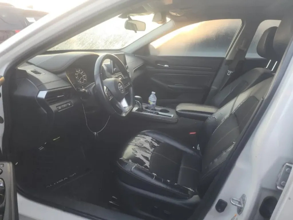 Car Image 2020 NISSAN ALTIMA